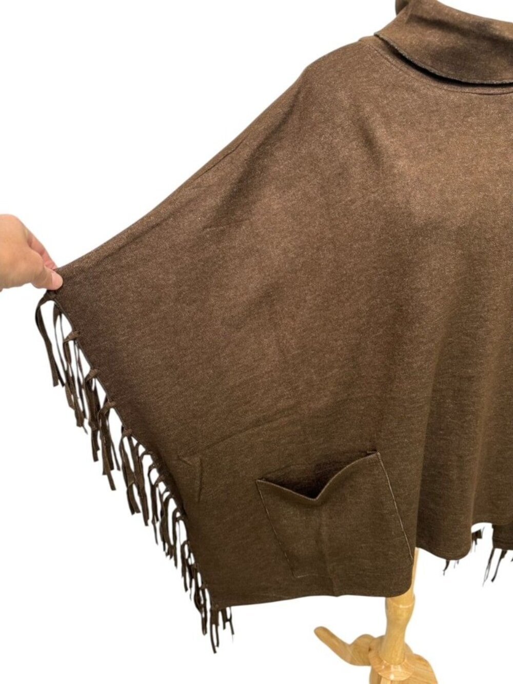 Back in the Saddle Bluff Trail Turtleneck Fringed Poncho Armholes Pocket One Sz - Picture 4 of 11
